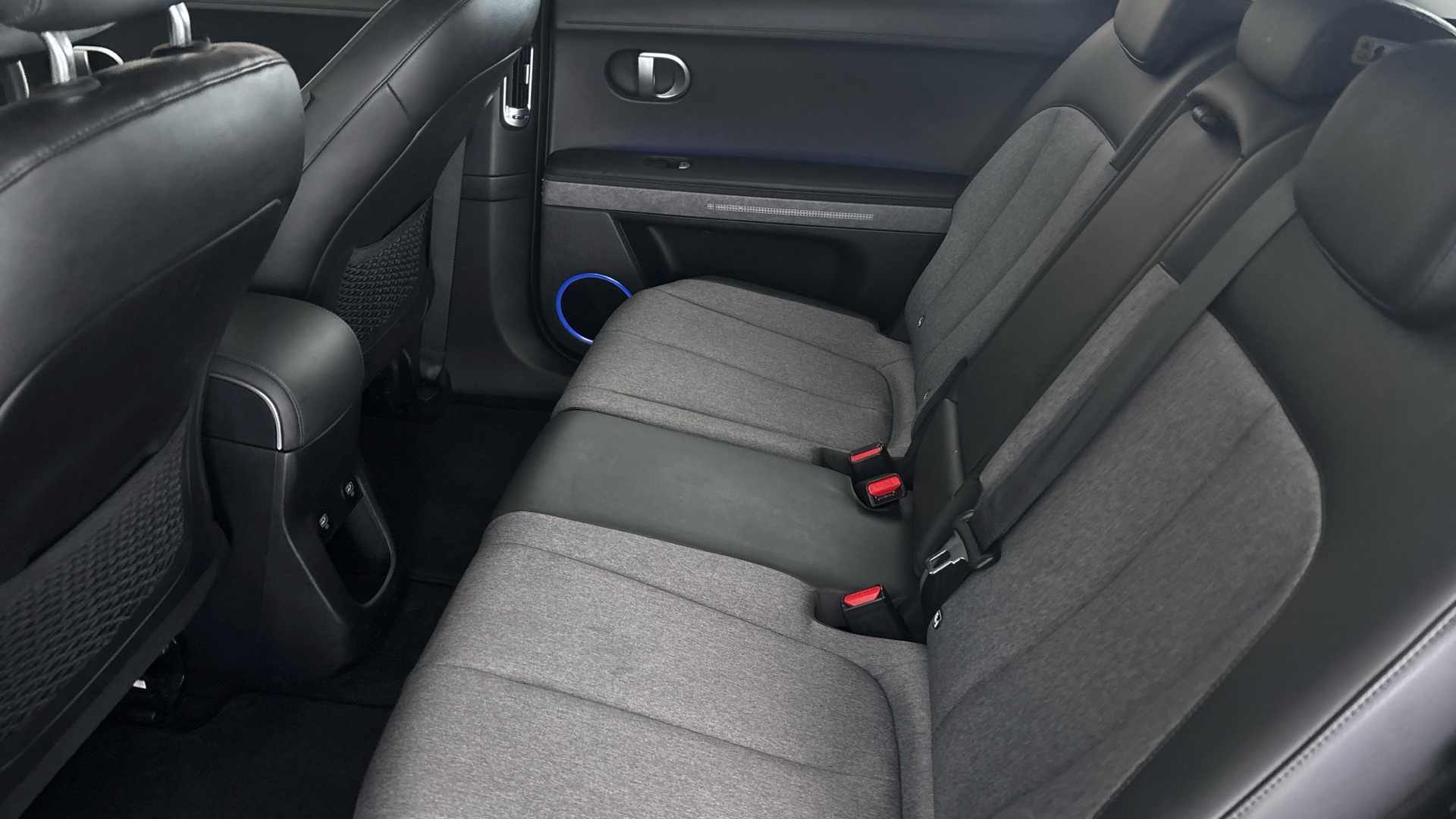 4020635 125kW Premium 58 kWh 5dr Auto [Part Leather]