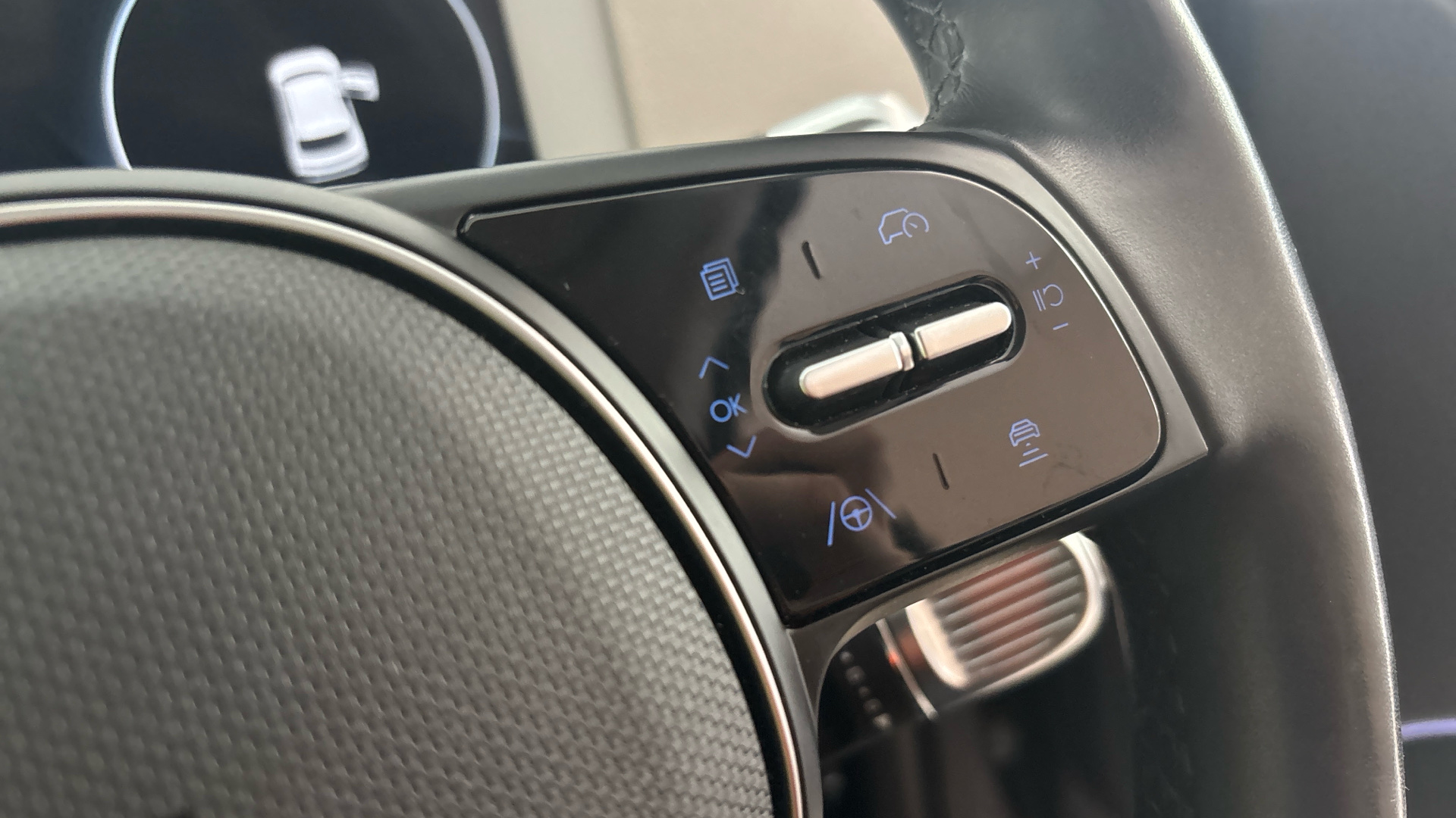 4020635 125kW Premium 58 kWh 5dr Auto [Part Leather]