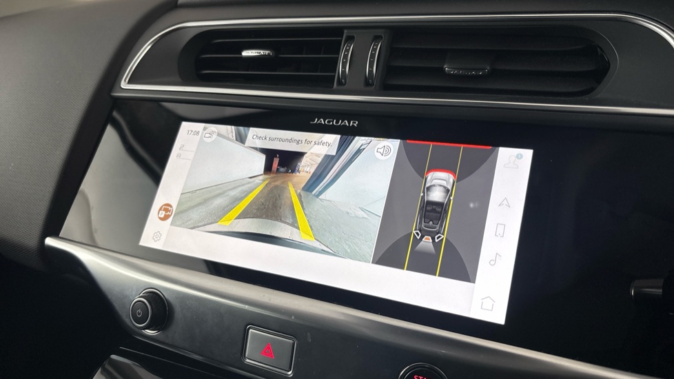 JAGUAR I-PACE Reverse camera