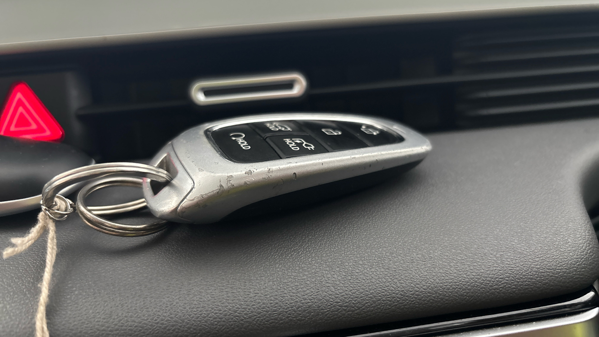 4020654 160kW Ultimate 73 kWh 5dr Auto