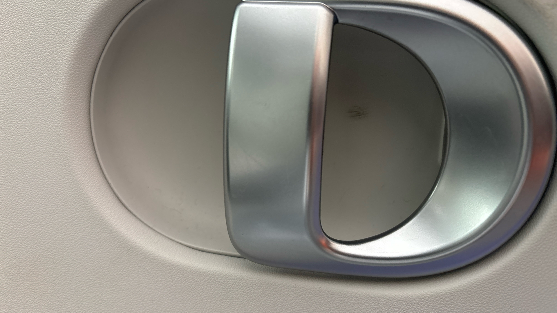 4020654 160kW Ultimate 73 kWh 5dr Auto