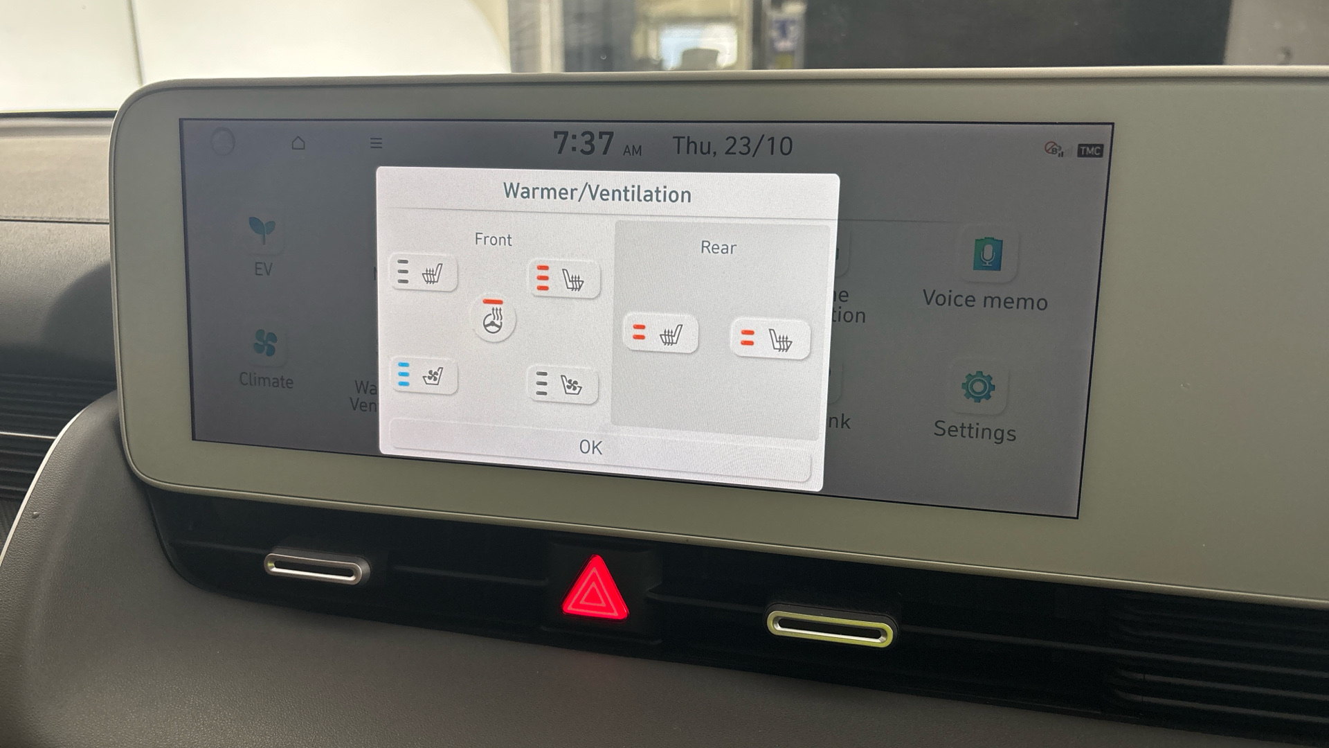 4020654 160kW Ultimate 73 kWh 5dr Auto