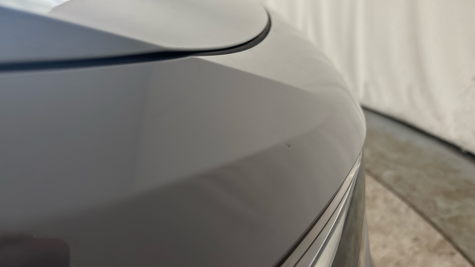 VOLKSWAGEN ID.4 chips