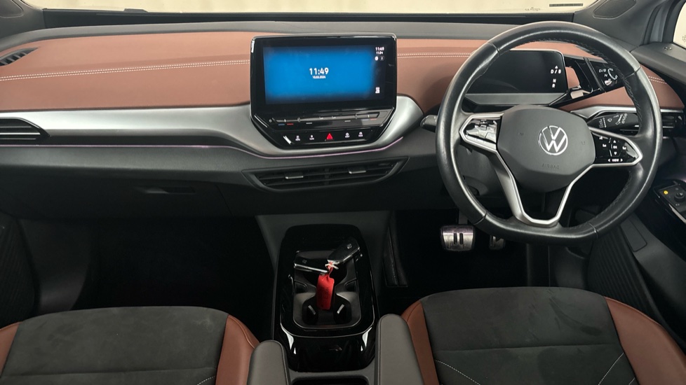 VOLKSWAGEN ID.4 Image 11