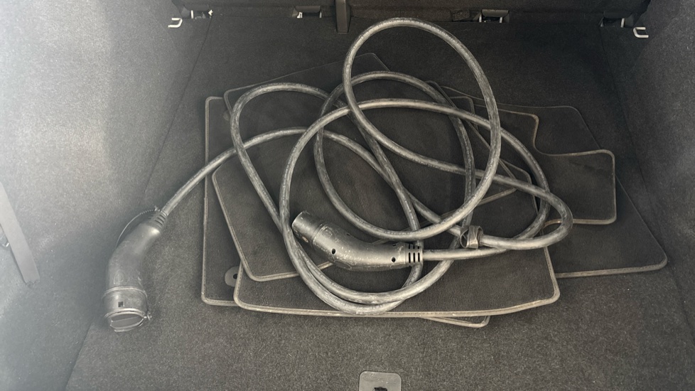 VOLKSWAGEN ID.4 Image 22