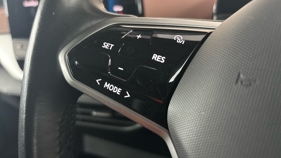 VOLKSWAGEN ID.4 cruise control