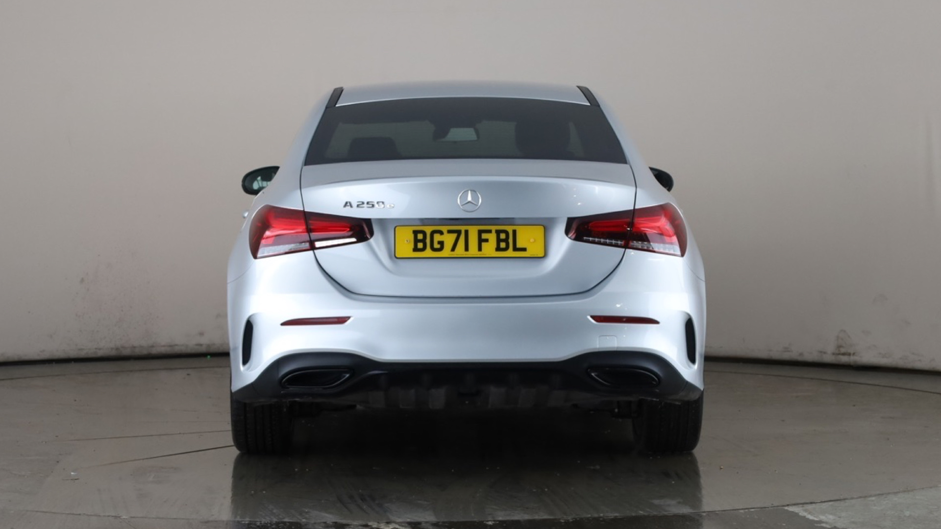 4020869 A250e AMG Line 4dr Auto