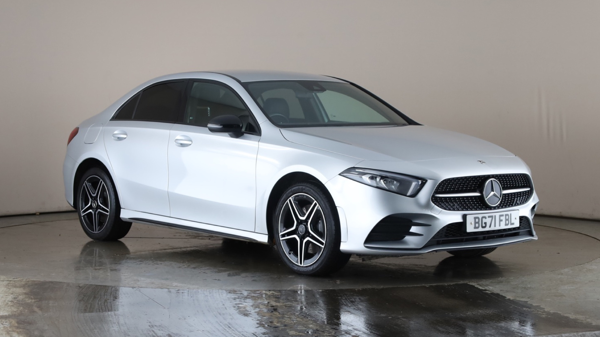 4020869 A250e AMG Line 4dr Auto