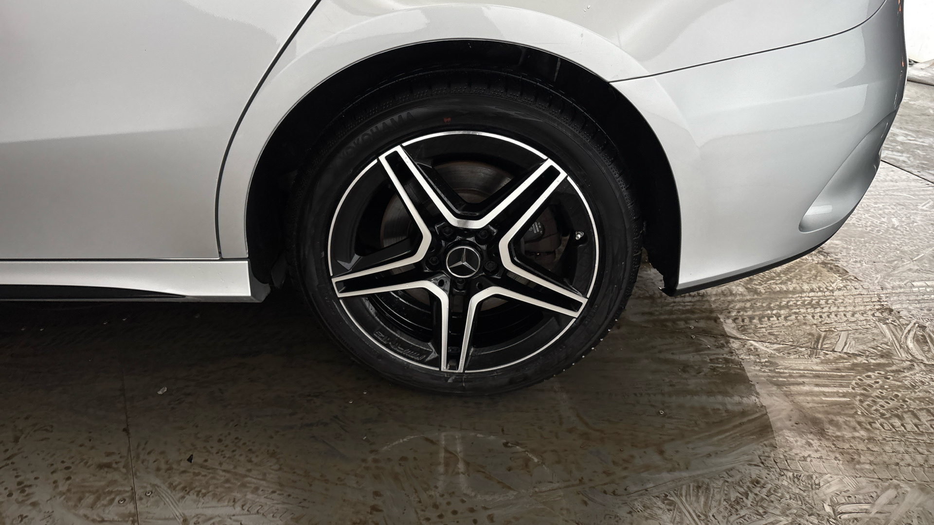 4020869 A250e AMG Line 4dr Auto