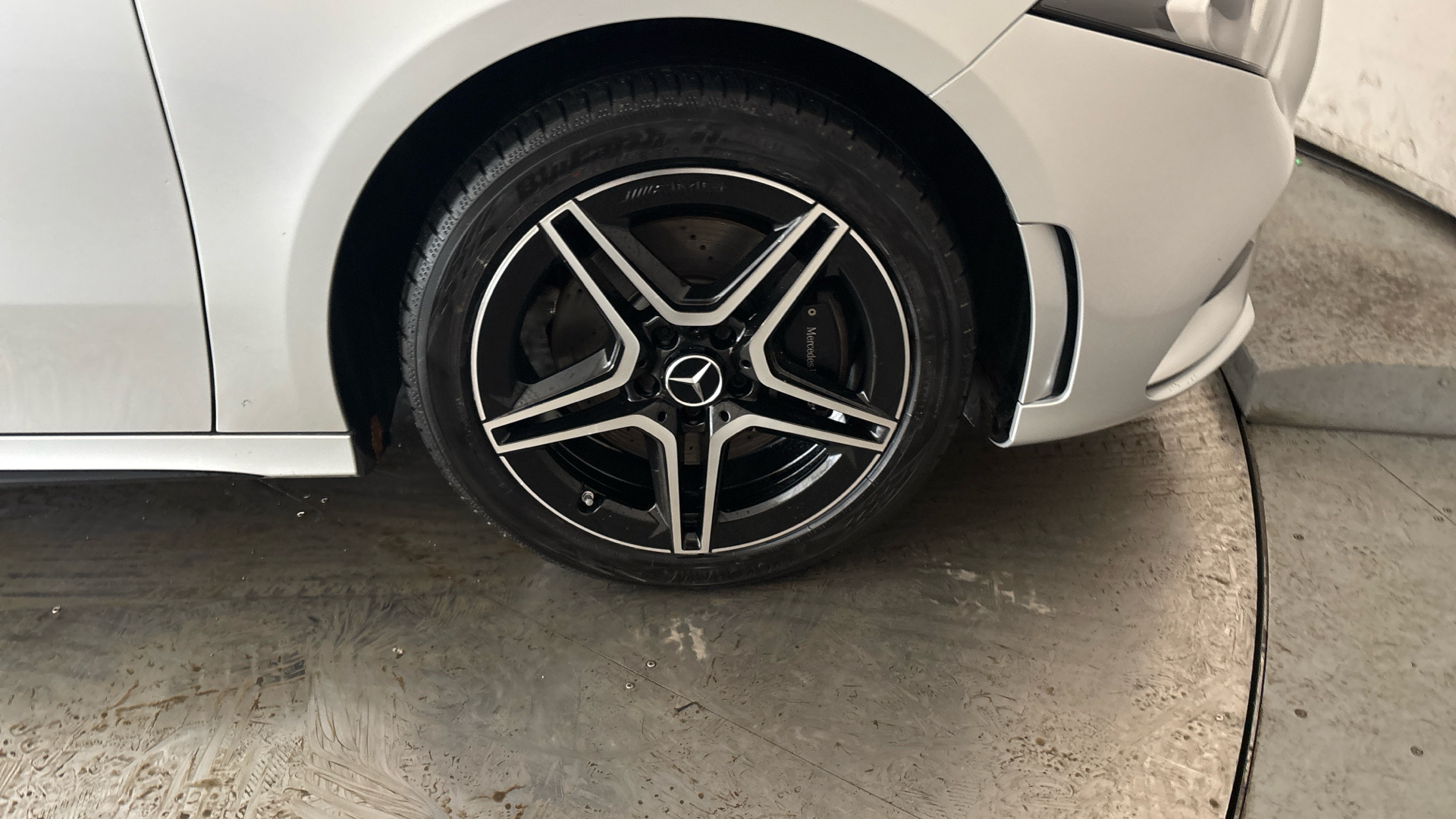 4020869 A250e AMG Line 4dr Auto