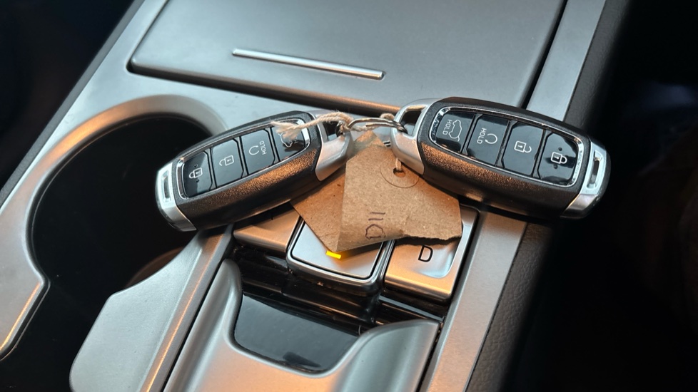 HYUNDAI KONA 2 keys