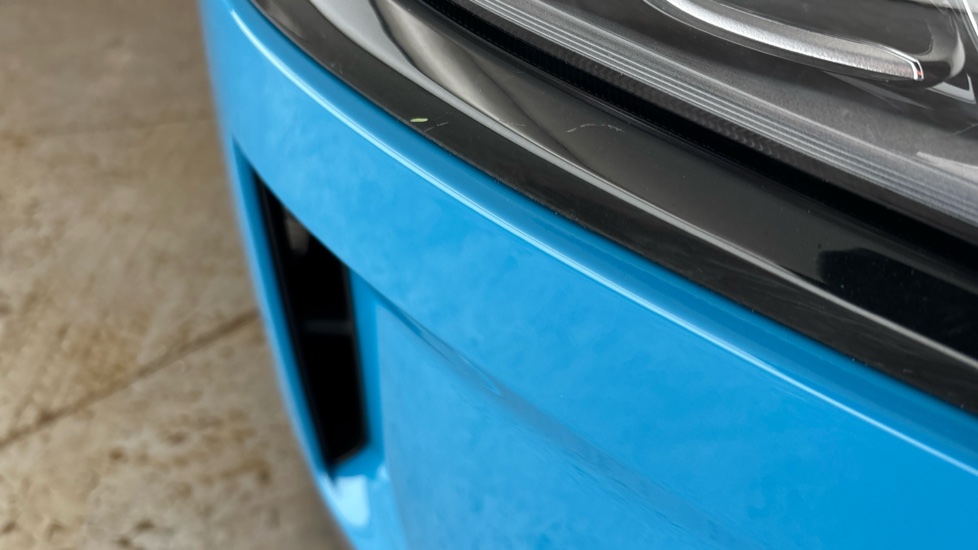 HYUNDAI KONA Chips and scratches