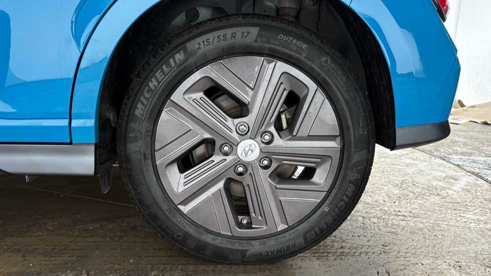 HYUNDAI KONA Image 18