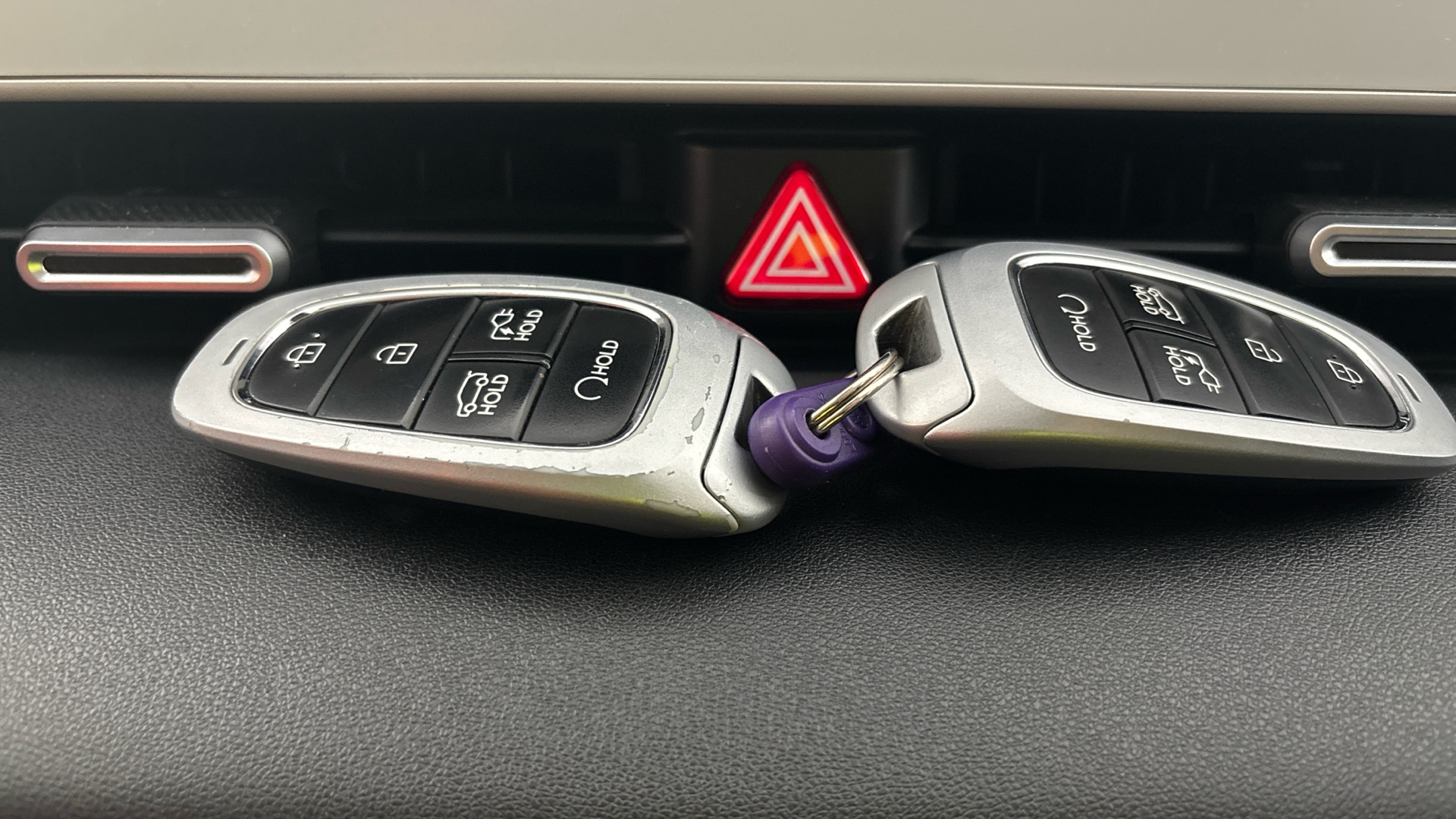 4027732 125kW Ultimate 58 kWh 5dr Auto