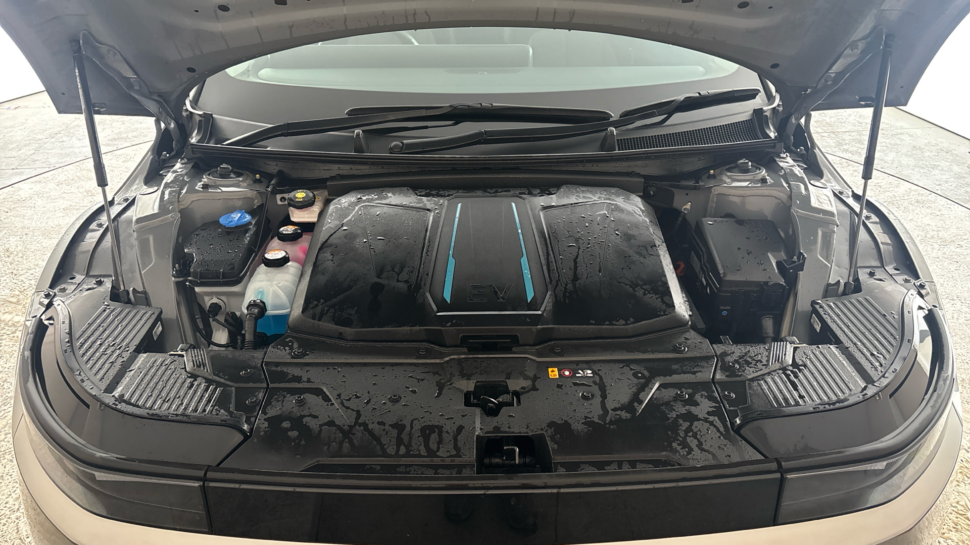 4058549 125kW Premium 58 kWh 5dr Auto