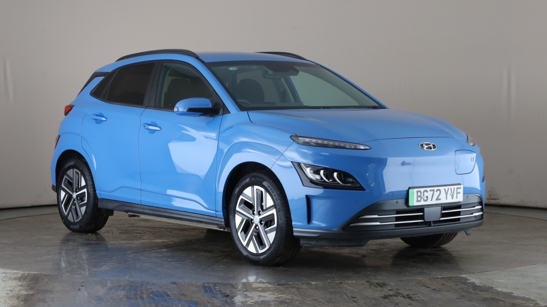 4027594 150kW Premium 64kWh 5dr Auto