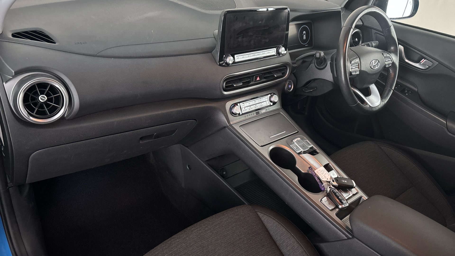 4027594 150kW Premium 64kWh 5dr Auto