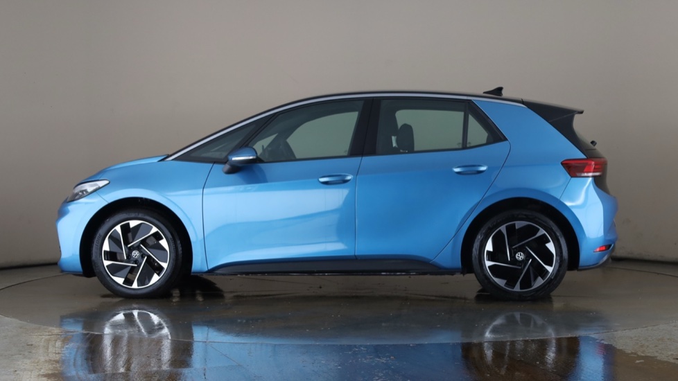 VOLKSWAGEN ID.3 Image 2