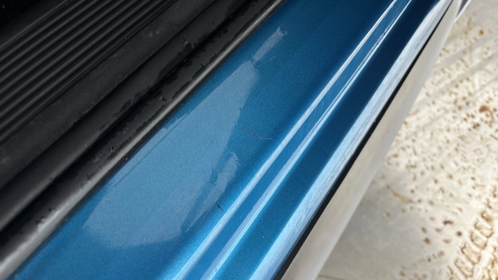 VOLKSWAGEN ID.3 Scratches