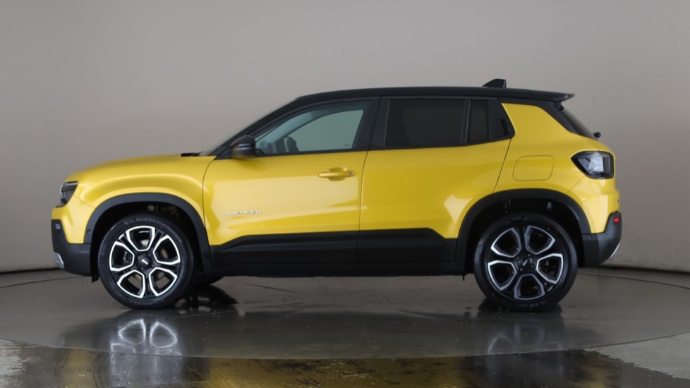 JEEP AVENGER Image 2