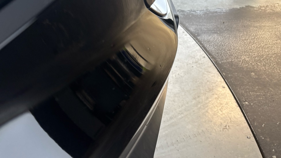 VOLVO EX40 chips