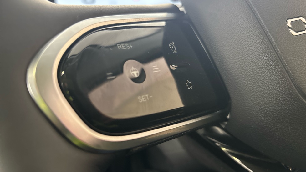OMODA 5 cruise control