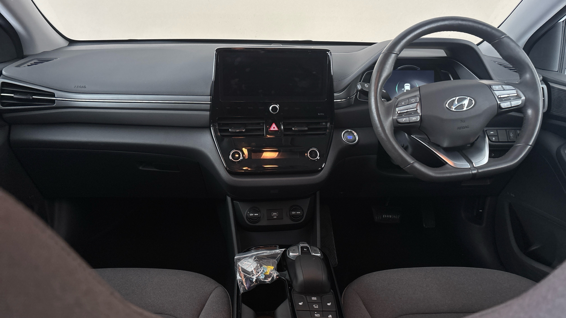 4027730 100kW Premium 38kWh 5dr Auto