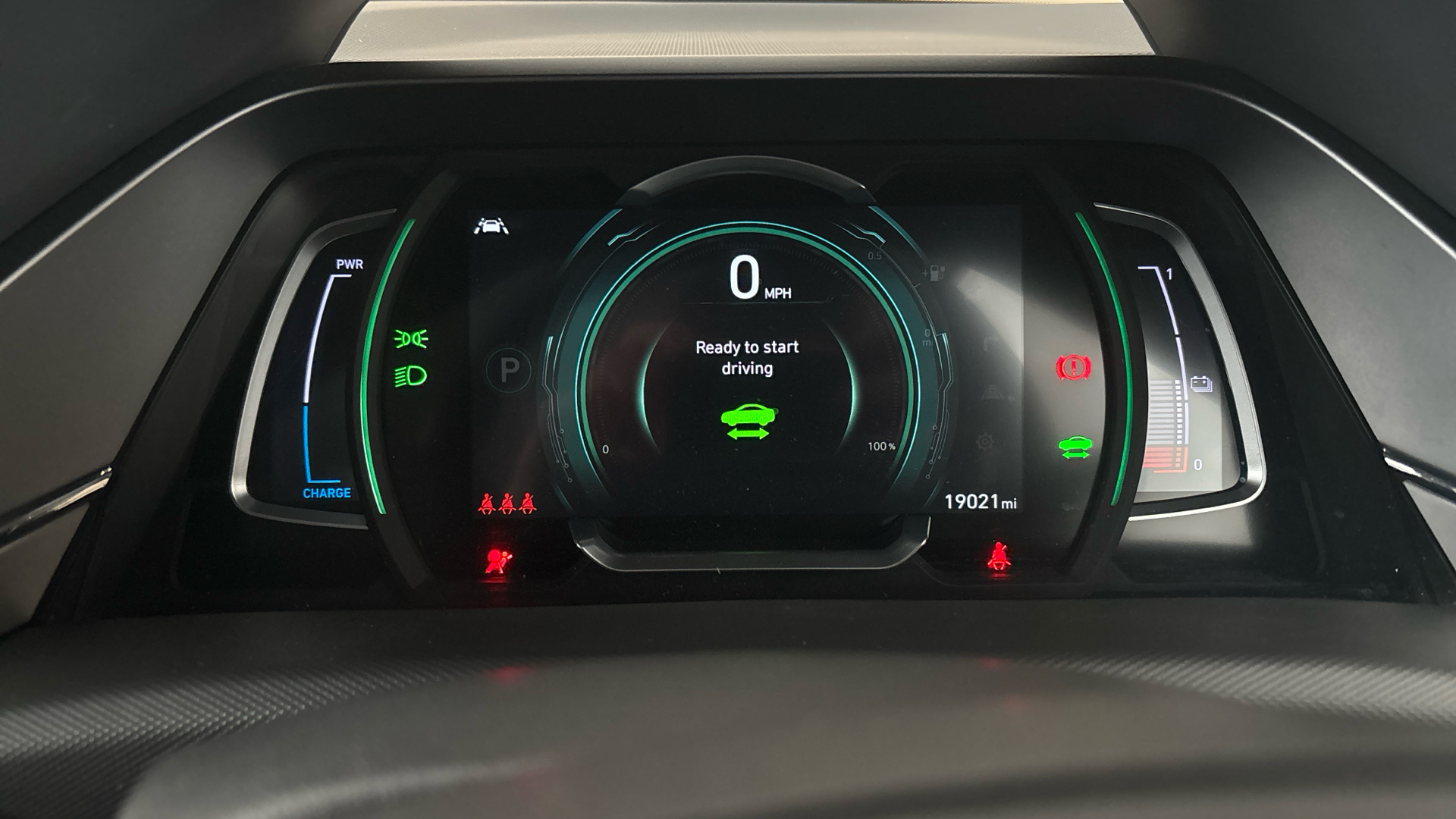 4027730 100kW Premium 38kWh 5dr Auto