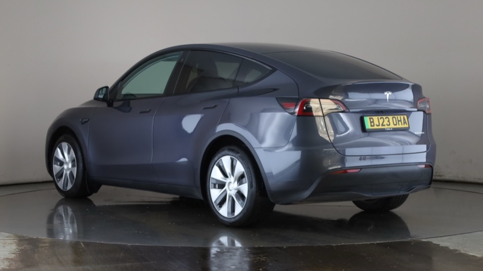 TESLA MODEL Y Image 3