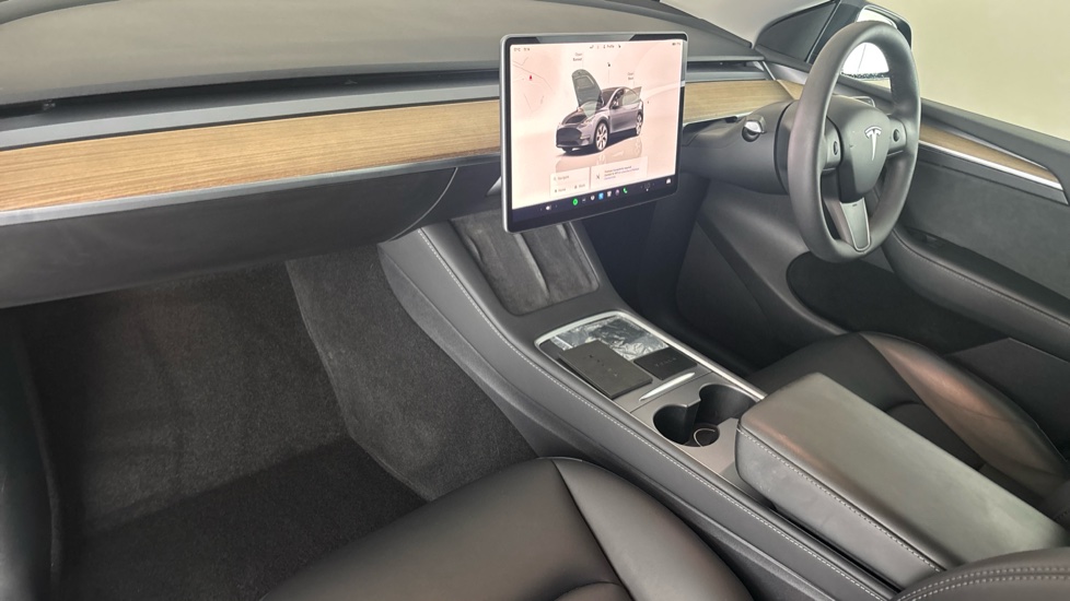 TESLA MODEL Y Image 10
