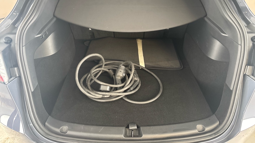 TESLA MODEL Y Image 15