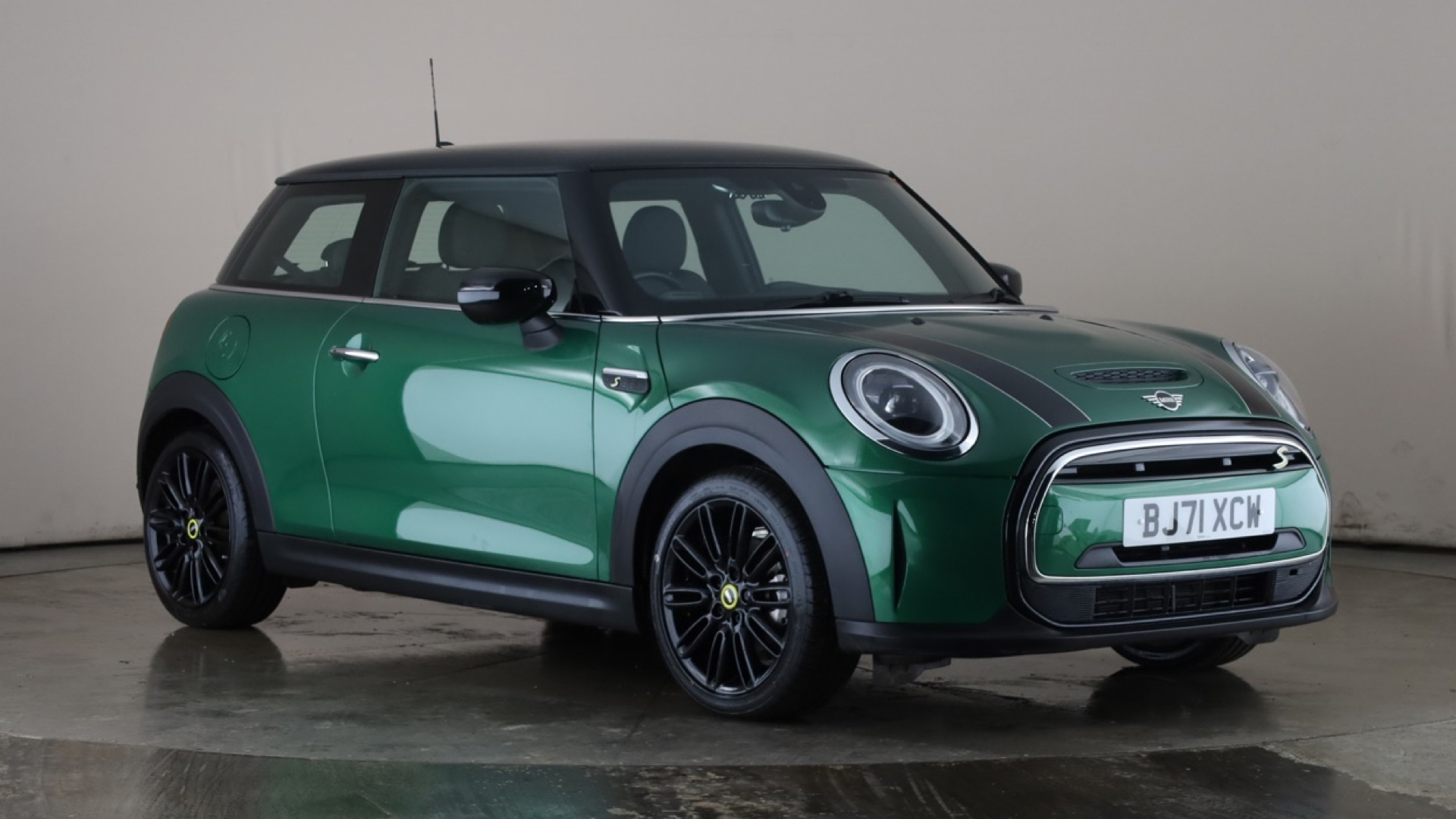 4020905 135kW Cooper S Level 2 33kWh 3dr Auto