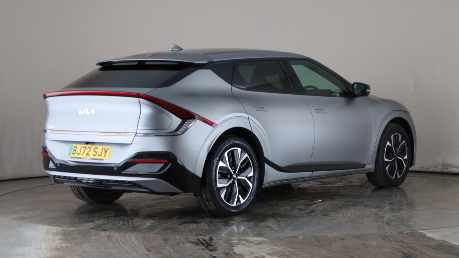 4027549 166kW GT Line 77.4kWh 5dr Auto