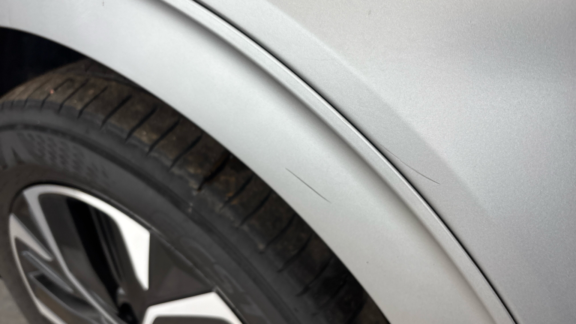 4027549 166kW GT Line 77.4kWh 5dr Auto