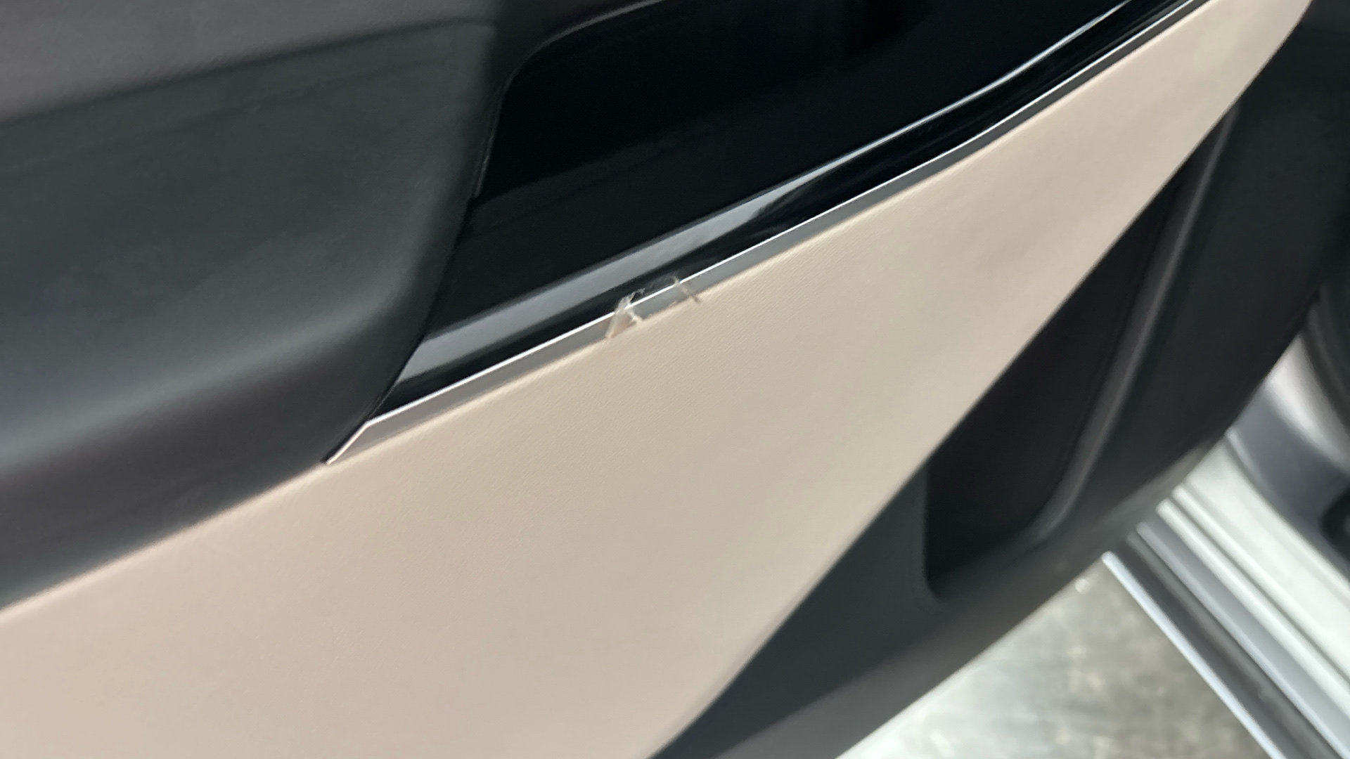 4027549 166kW GT Line 77.4kWh 5dr Auto