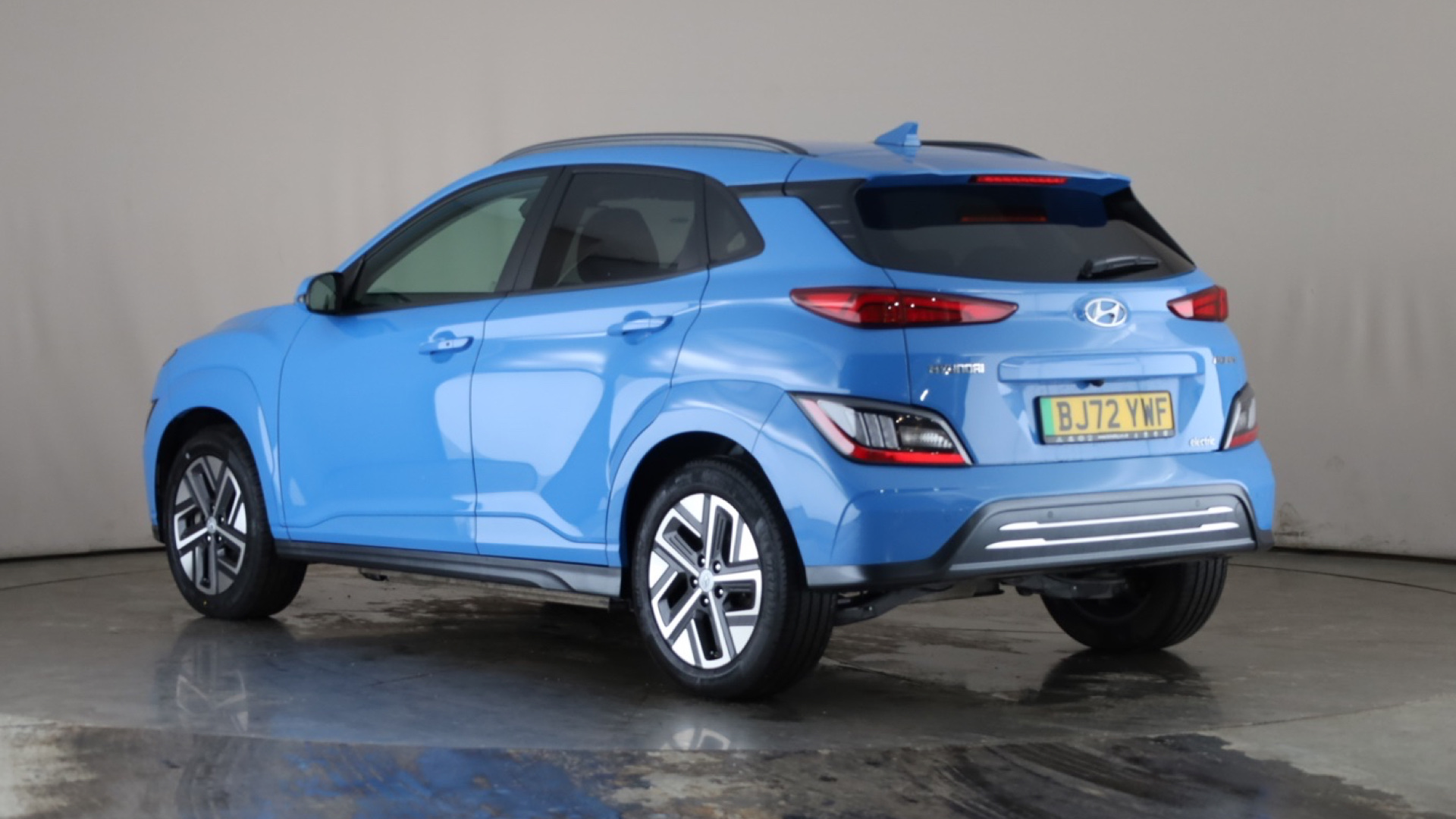 150kW Premium 64kWh 5dr Auto [2023]