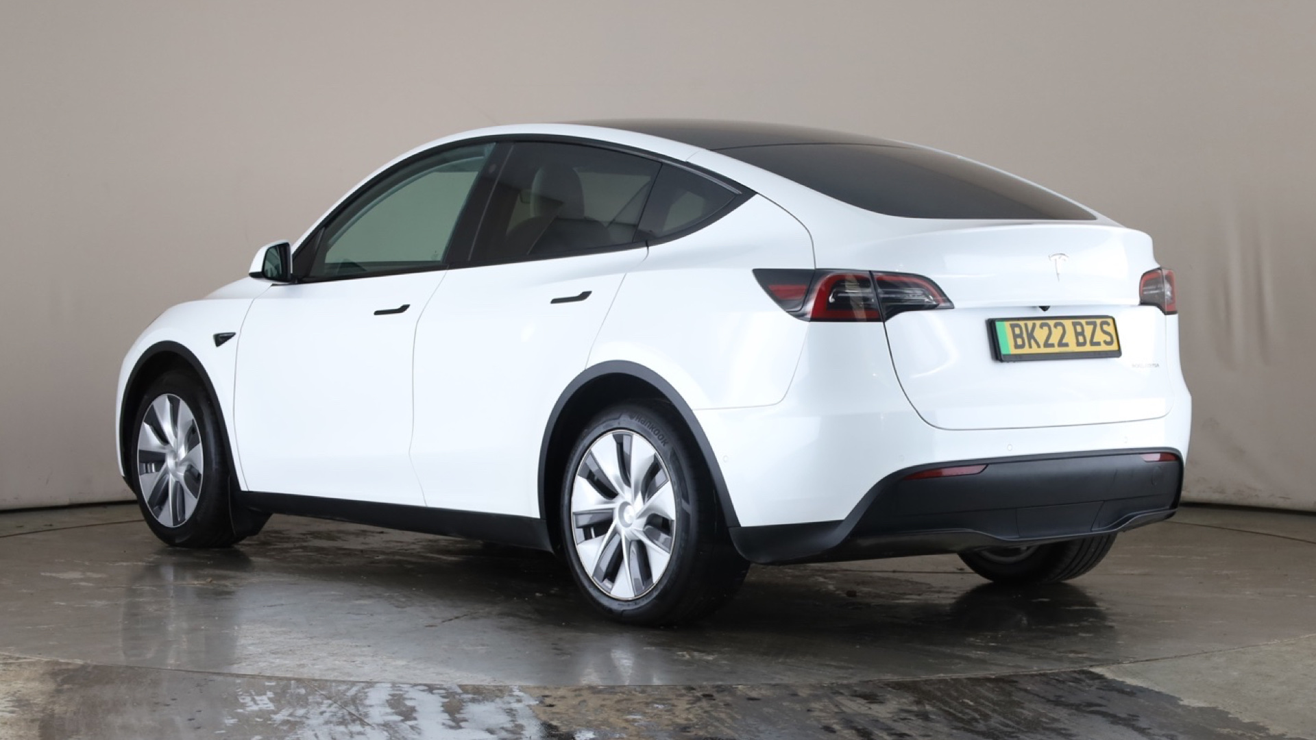 4047606 Long Range AWD 5dr Auto