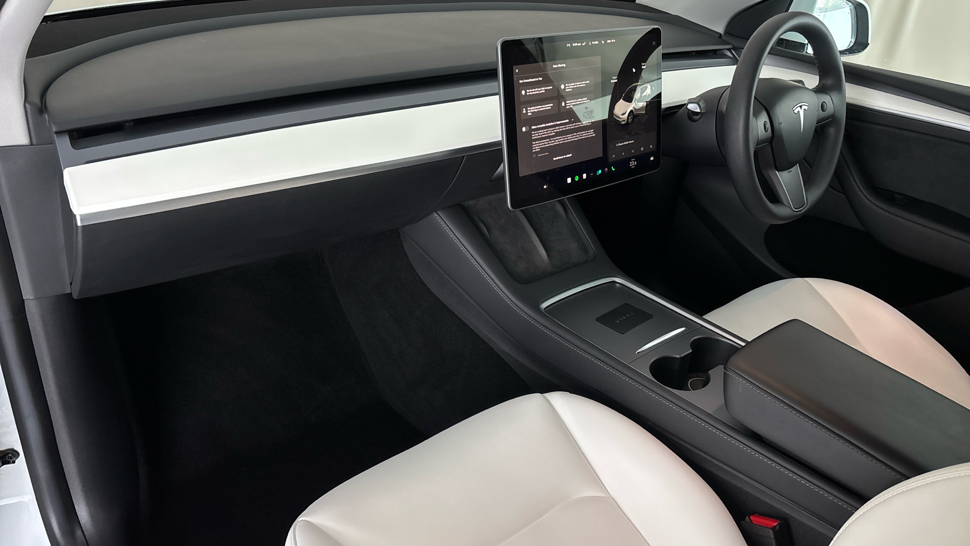 4047606 Long Range AWD 5dr Auto