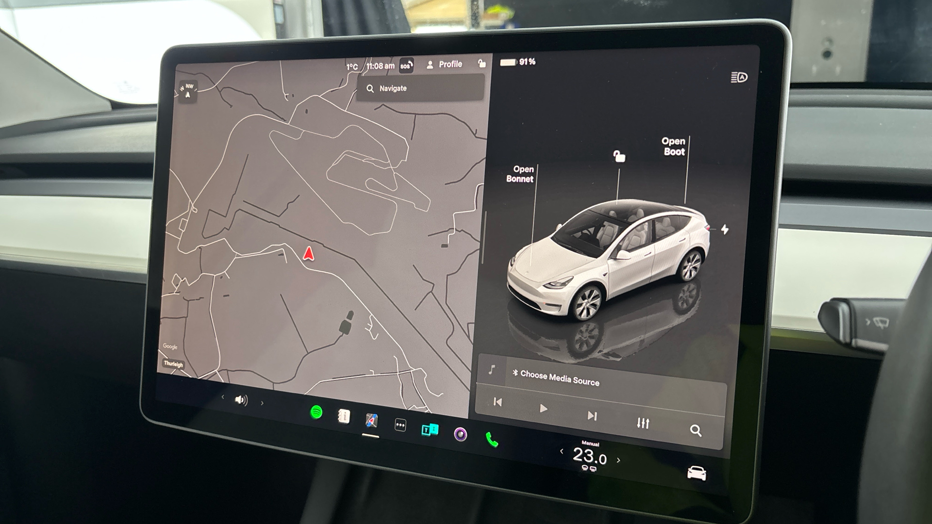 4047606 Long Range AWD 5dr Auto