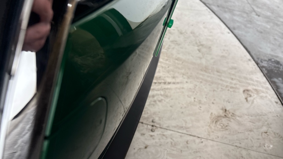 MINI HATCHBACK chips