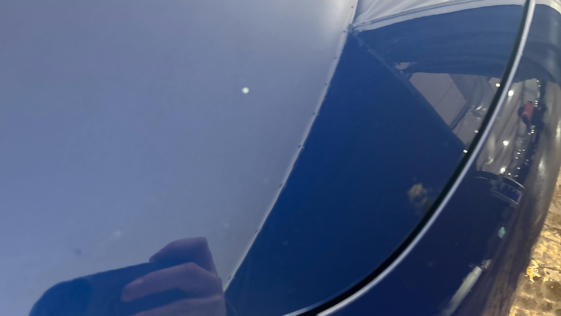 4060168 RWD 4dr Auto