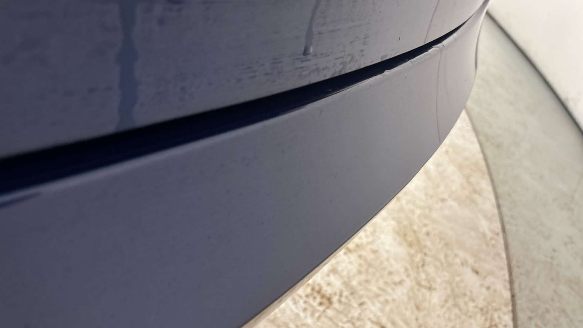 4060168 RWD 4dr Auto