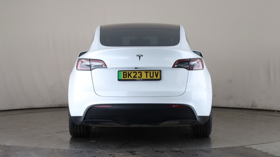 TESLA MODEL Y Image 4