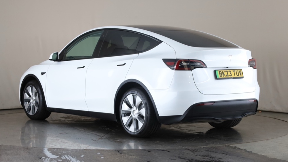 TESLA MODEL Y Image 3