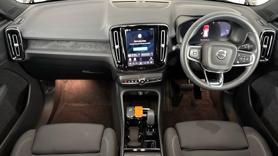 VOLVO XC40 Image 11