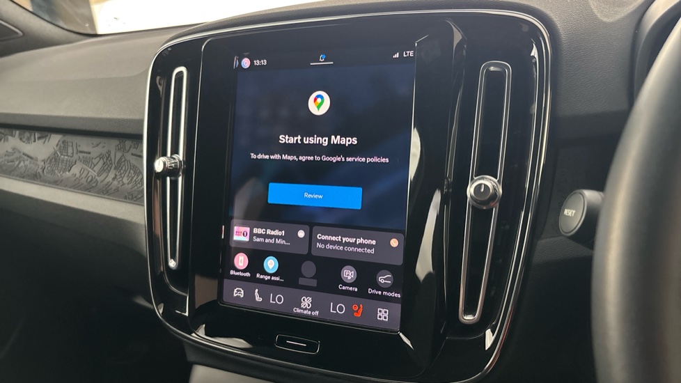 VOLVO XC40 Image 12