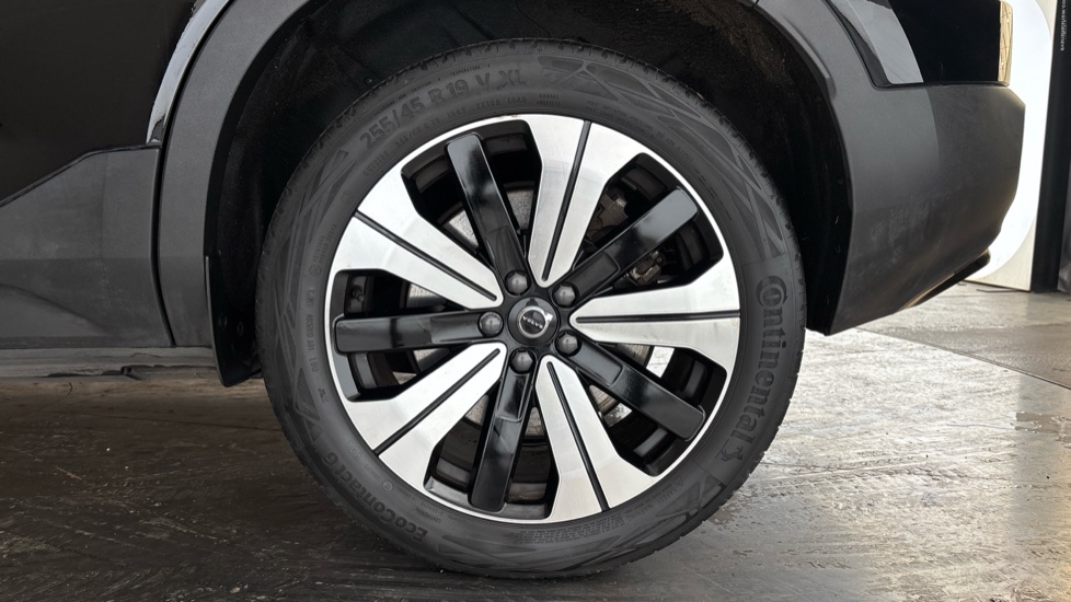 VOLVO XC40 Image 18