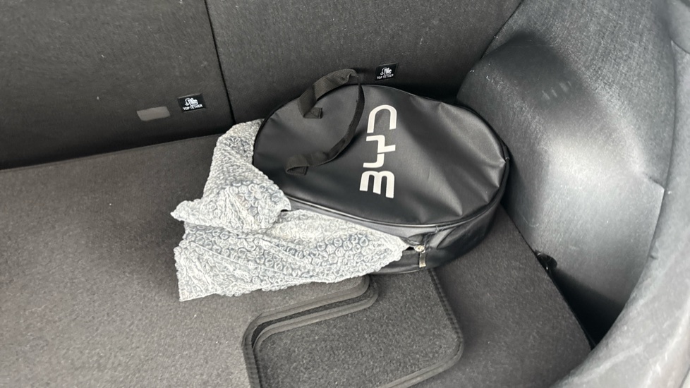 BYD DOLPHIN Image 22