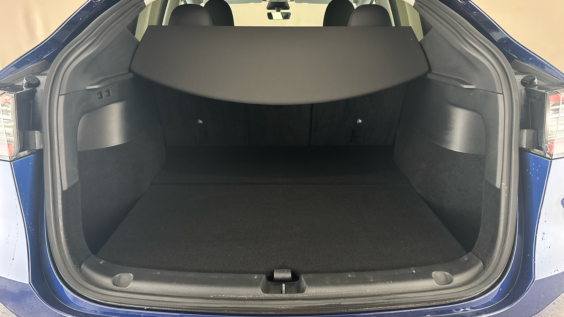 4027572 Long Range AWD 5dr Auto