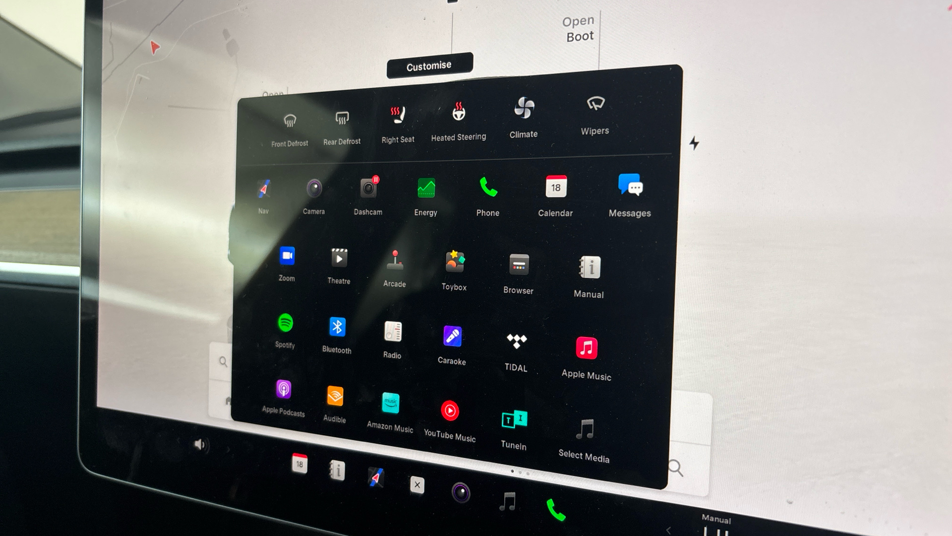 4027572 Long Range AWD 5dr Auto